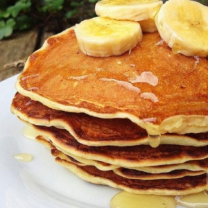 Công thức pancake yến mạch tròn vị hơn khi kết hợp cùng sữa hạt